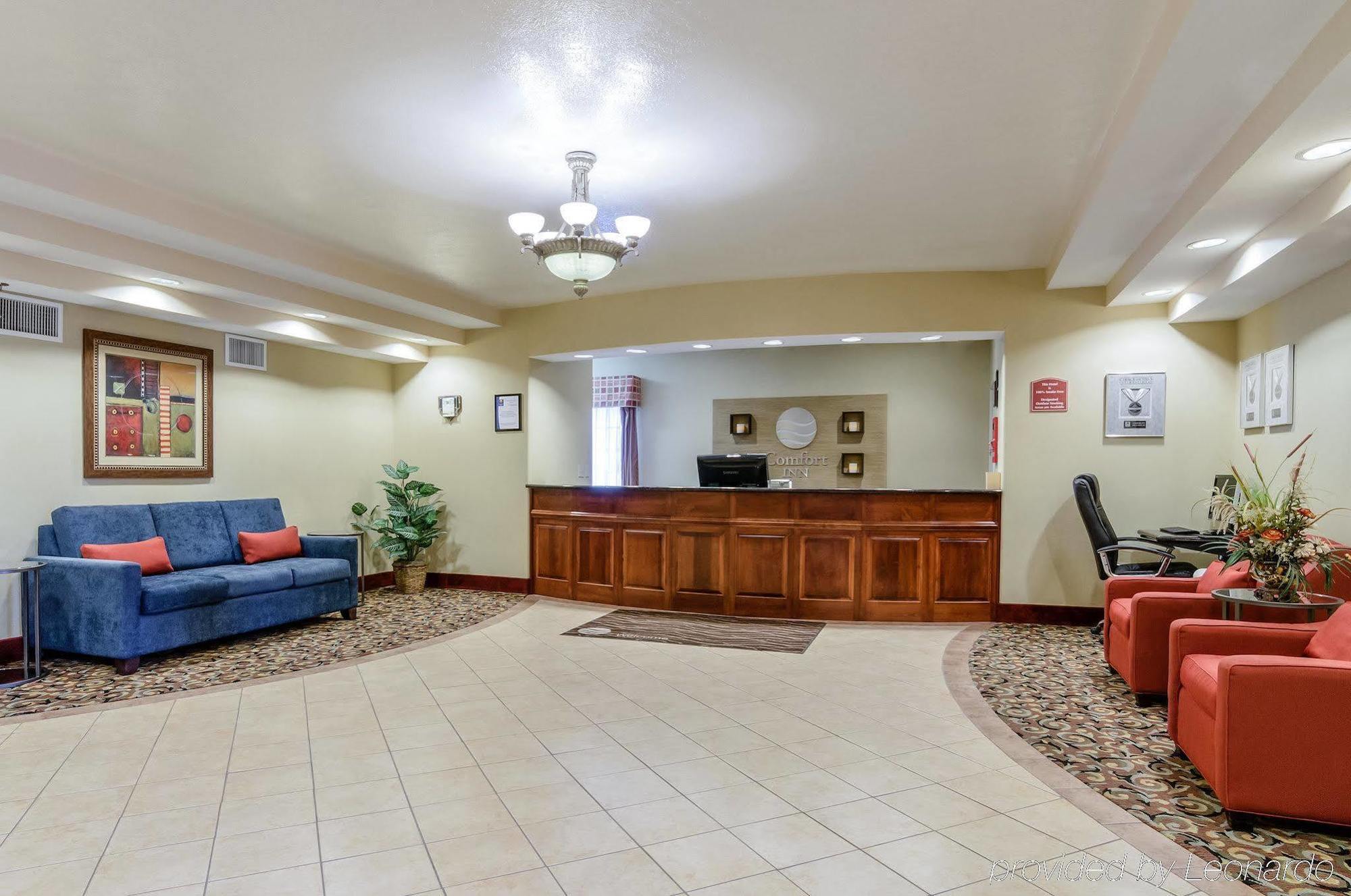 Super 8 By Wyndham Great Bend Hotel Exterior photo